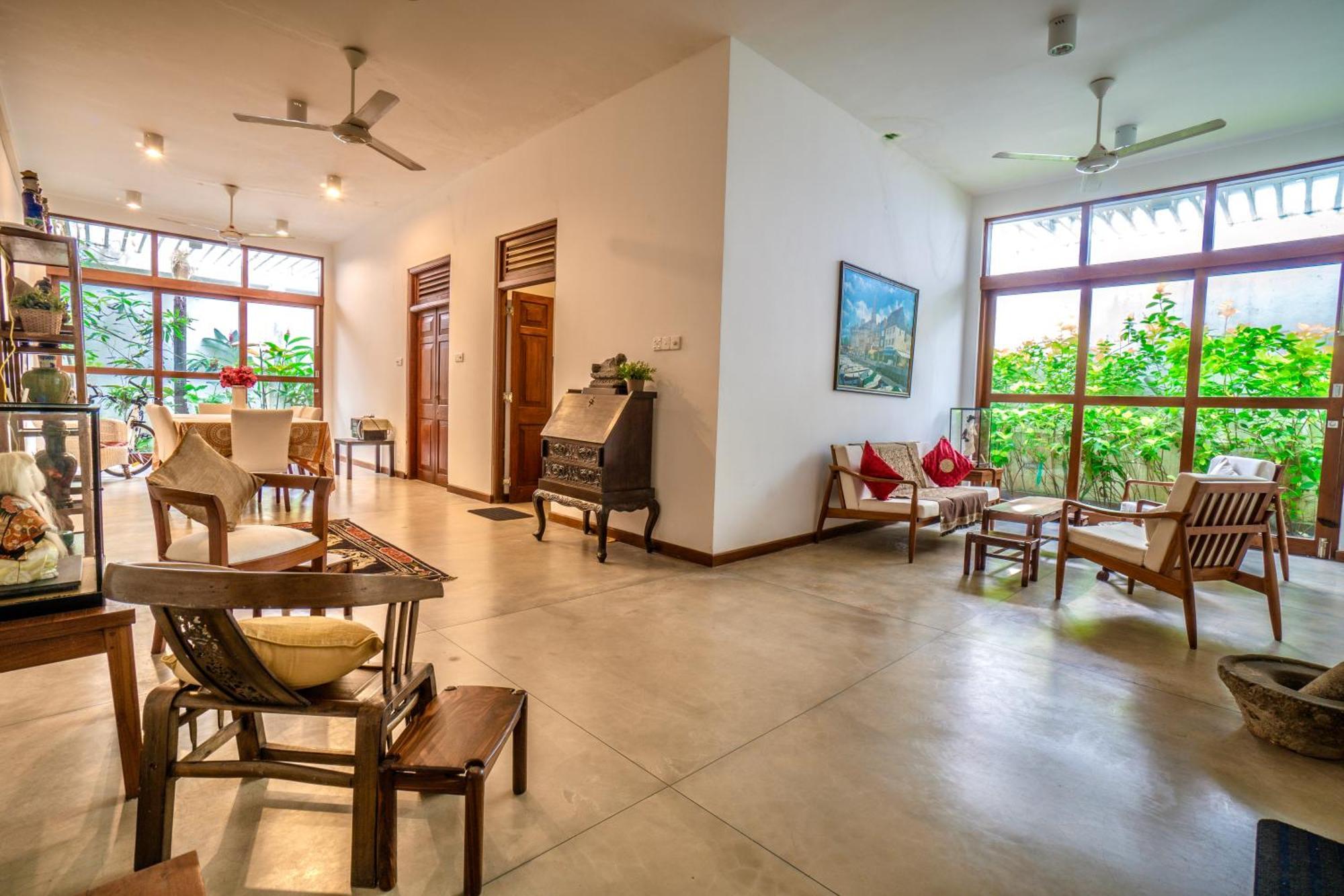 Отель Sayura House Коломбо Экстерьер фото