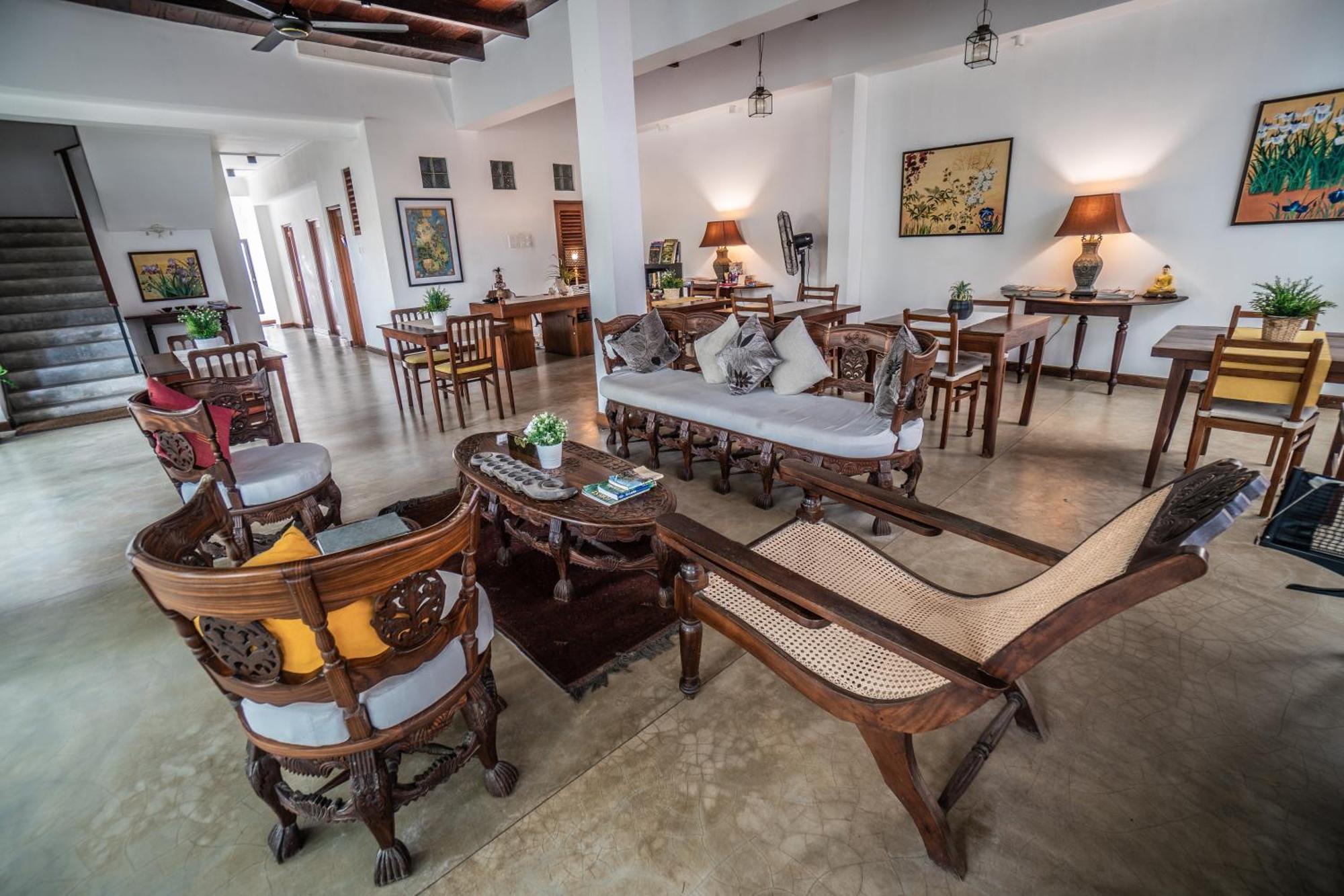 Отель Sayura House Коломбо Экстерьер фото